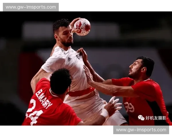 开云体育加时逆转:信念点亮赛场的瞬间 开云体育加时逆转:信念点亮赛场的瞬间