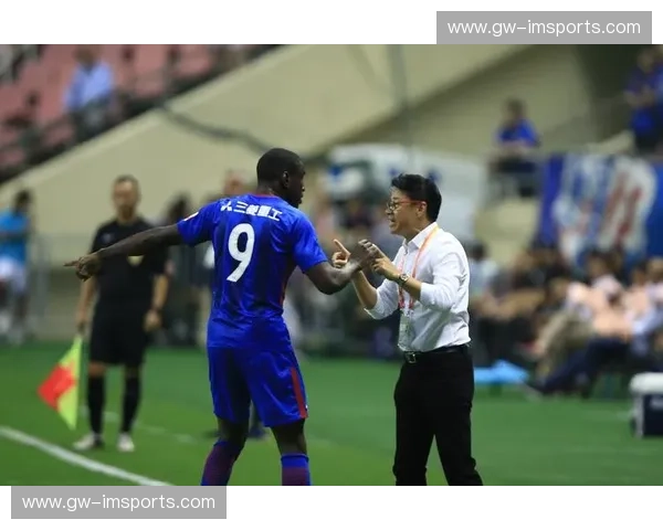 蓝色的图腾与不熄的烽火：江苏舜天vs上海申花，长三角德比的江湖往事